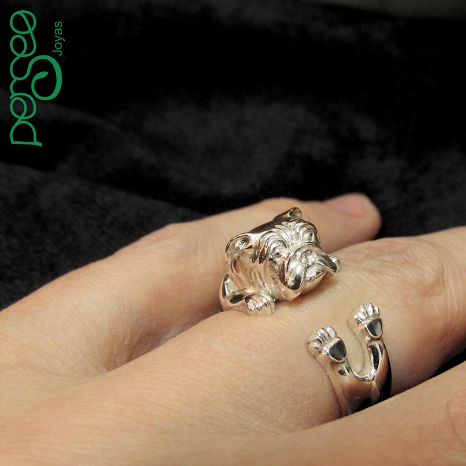 Anillo Bulldog Inglés en Plata 925 | Anillo Abrazo Mascota