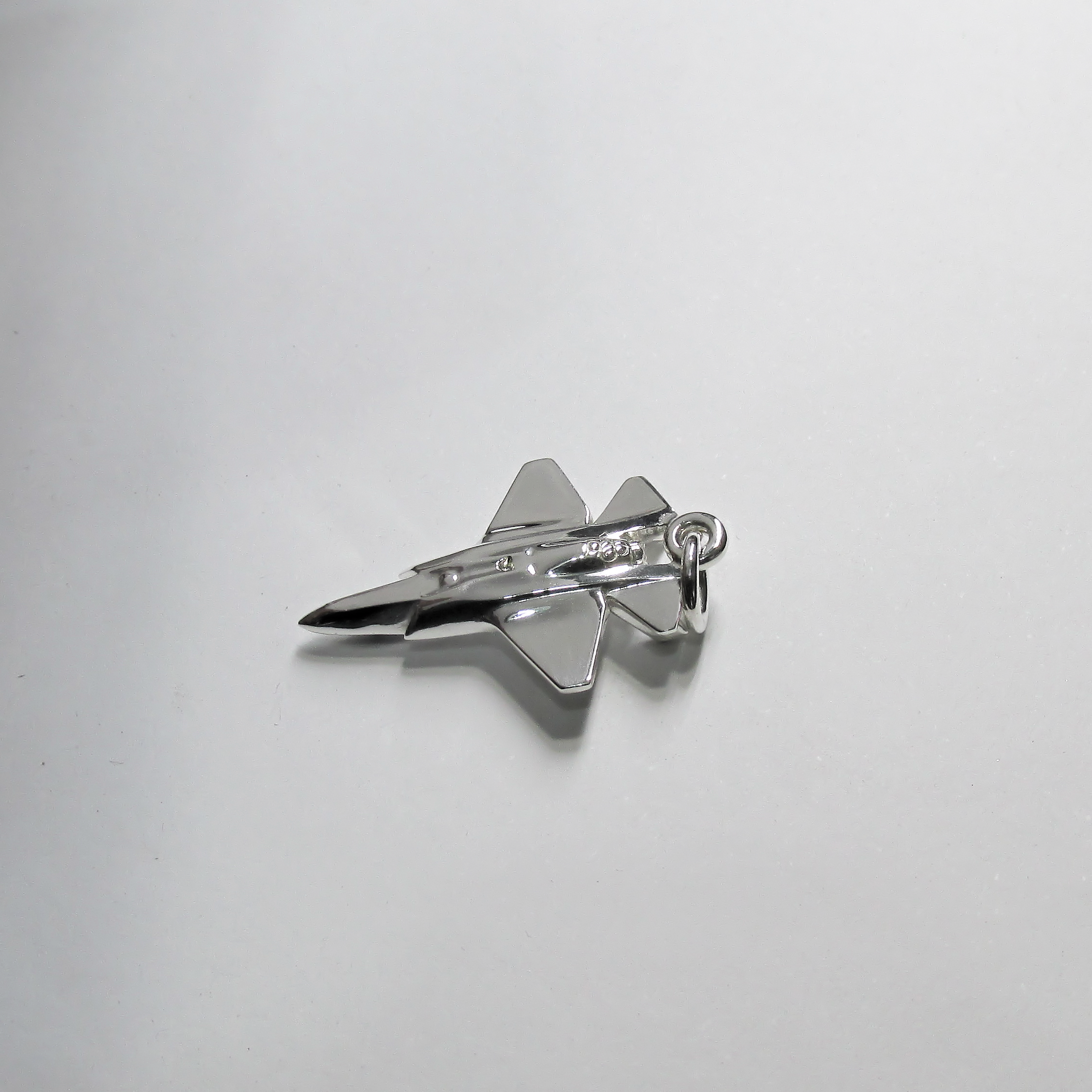 F35 vista de abajo