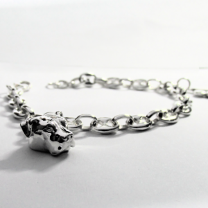 Pulsera Eslabón Gucci en Plata 925 con Dije de Raza y Huellitas